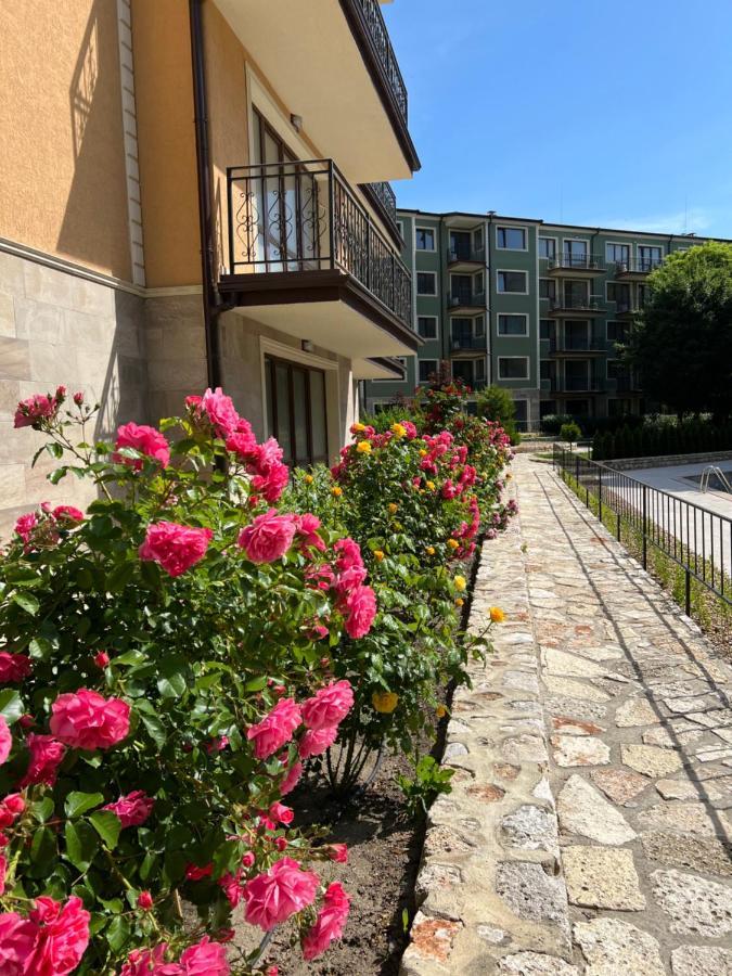 Ramay Rooms 산콘스탄틴앤헬레나 외부 사진